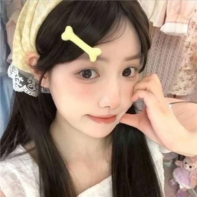 赐予护君女神的祝福海报