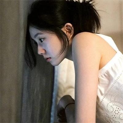 达妮卡海报